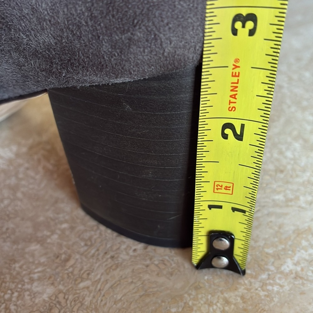 DIANE VAN FURSTENBERG grey suede ankle boot, inside zip, block heel 37.5 DVF - Picture 13 of 16